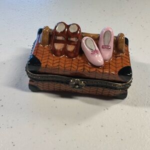 Ceramic Shoe Trinket Box